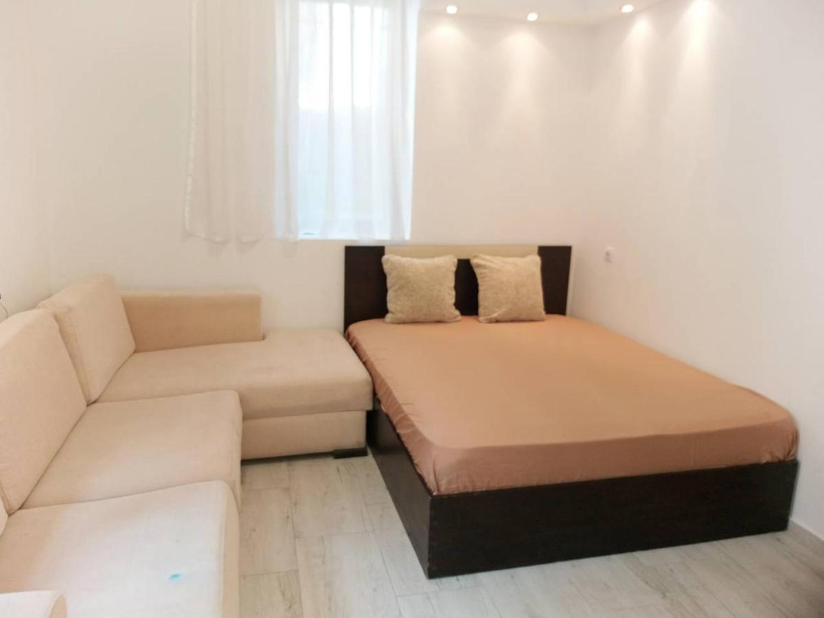 Apartment Amore Varna Exteriör bild