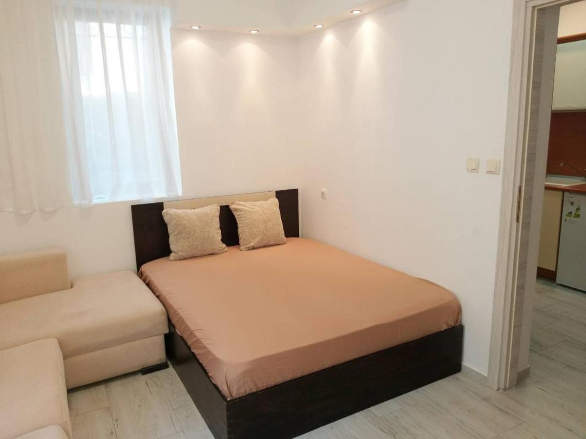 Apartment Amore Varna Exteriör bild